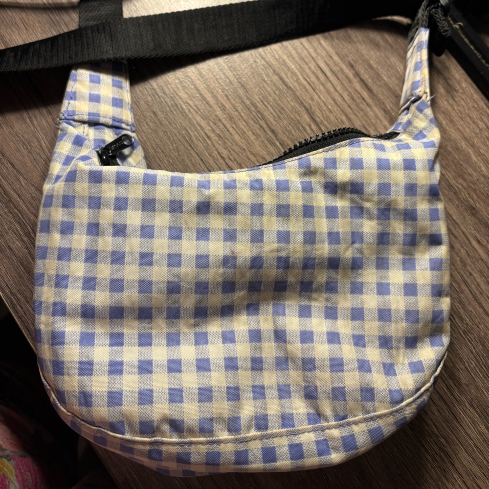 BAGGU UO Exclusive Gingham Small Nylon
Crescent Bag - Picture 2 of 4